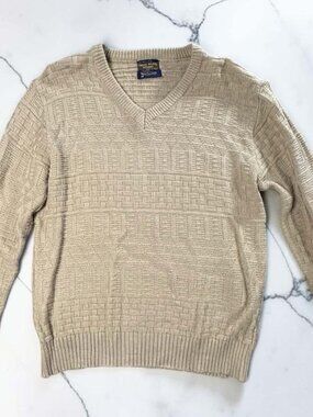 Vintage 70s/80s JCPenney The Men's Shop Textured Knit V-Neck Sweater Beige M